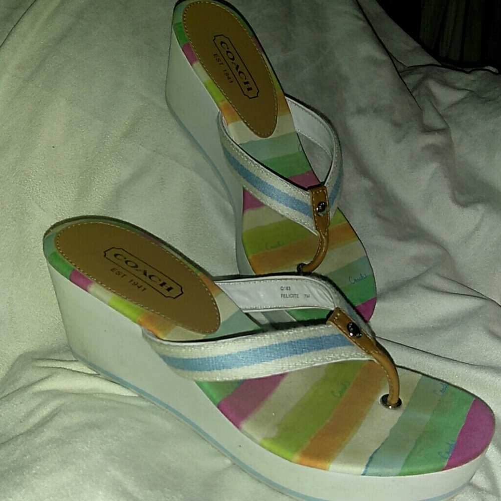 COACH WHITE STRIPED WEDGE